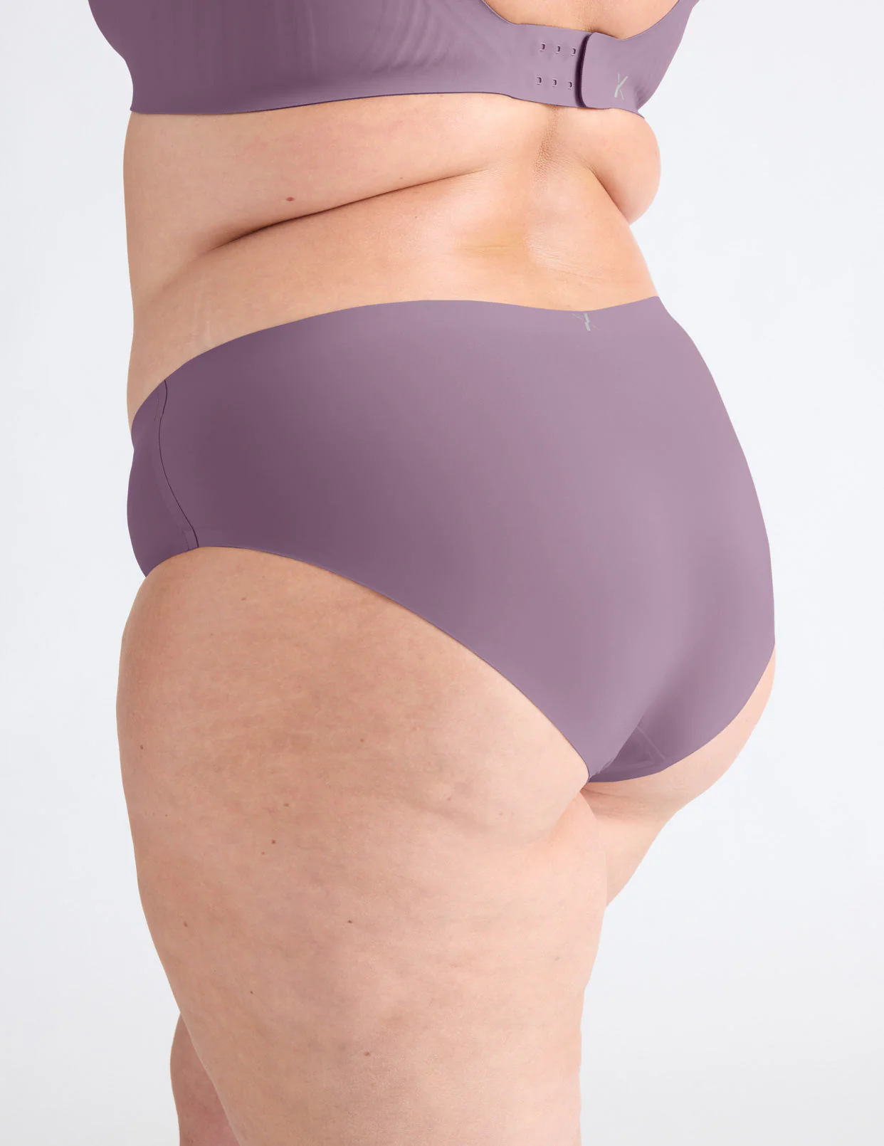 Light Leakproof No-Show Bikini - Image 36
