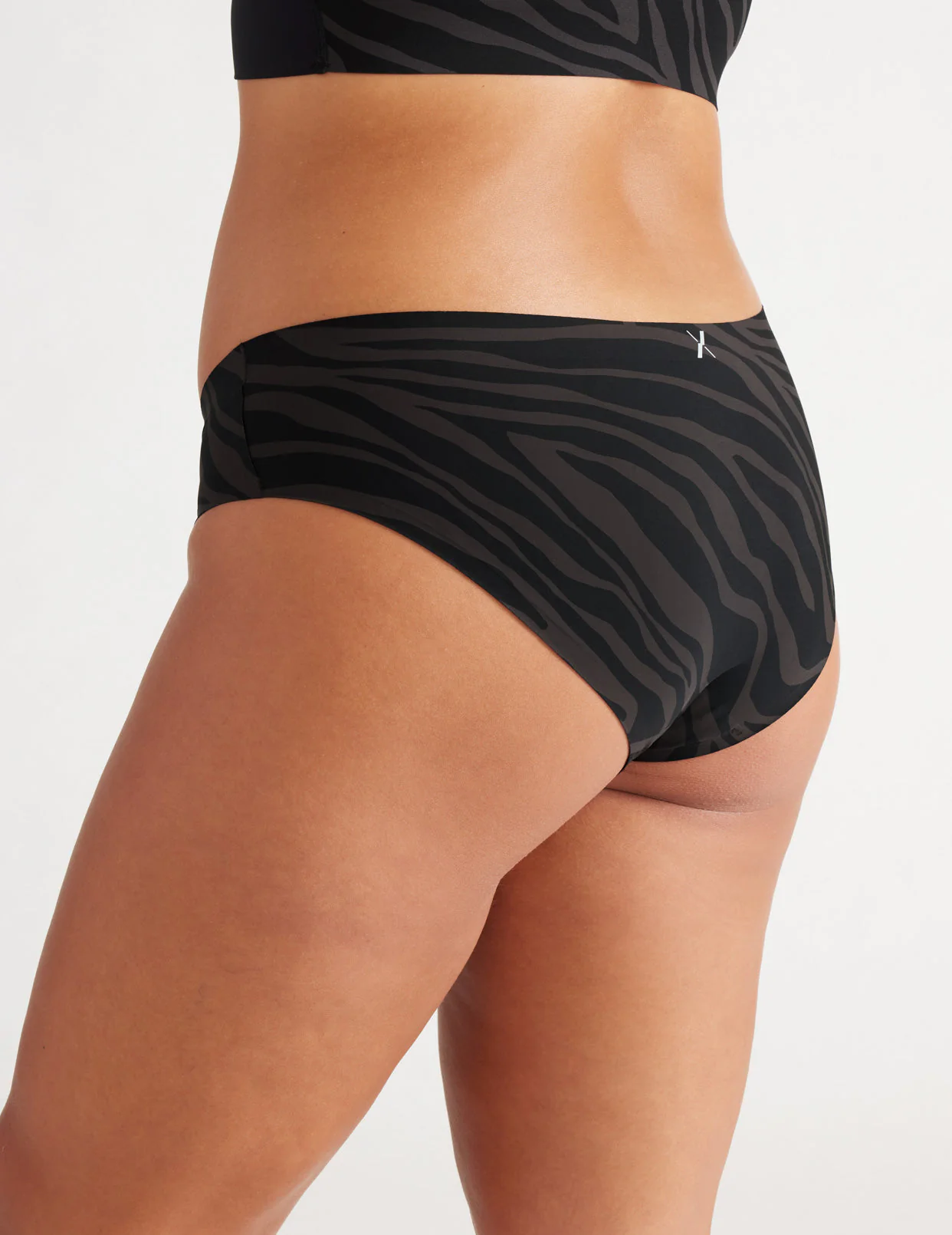 Light Leakproof No-Show Bikini - Image 43
