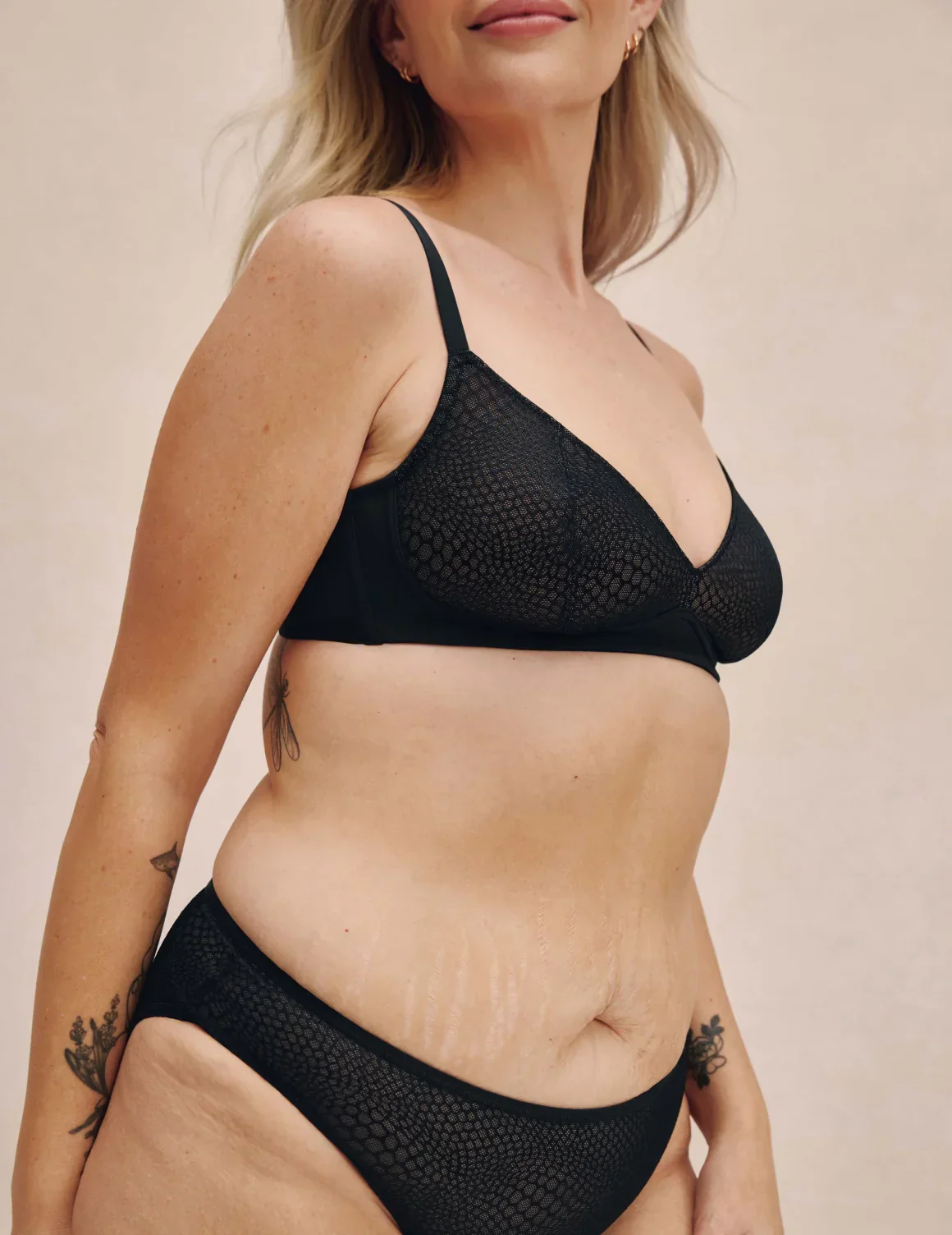 Lace Bra - Image 18
