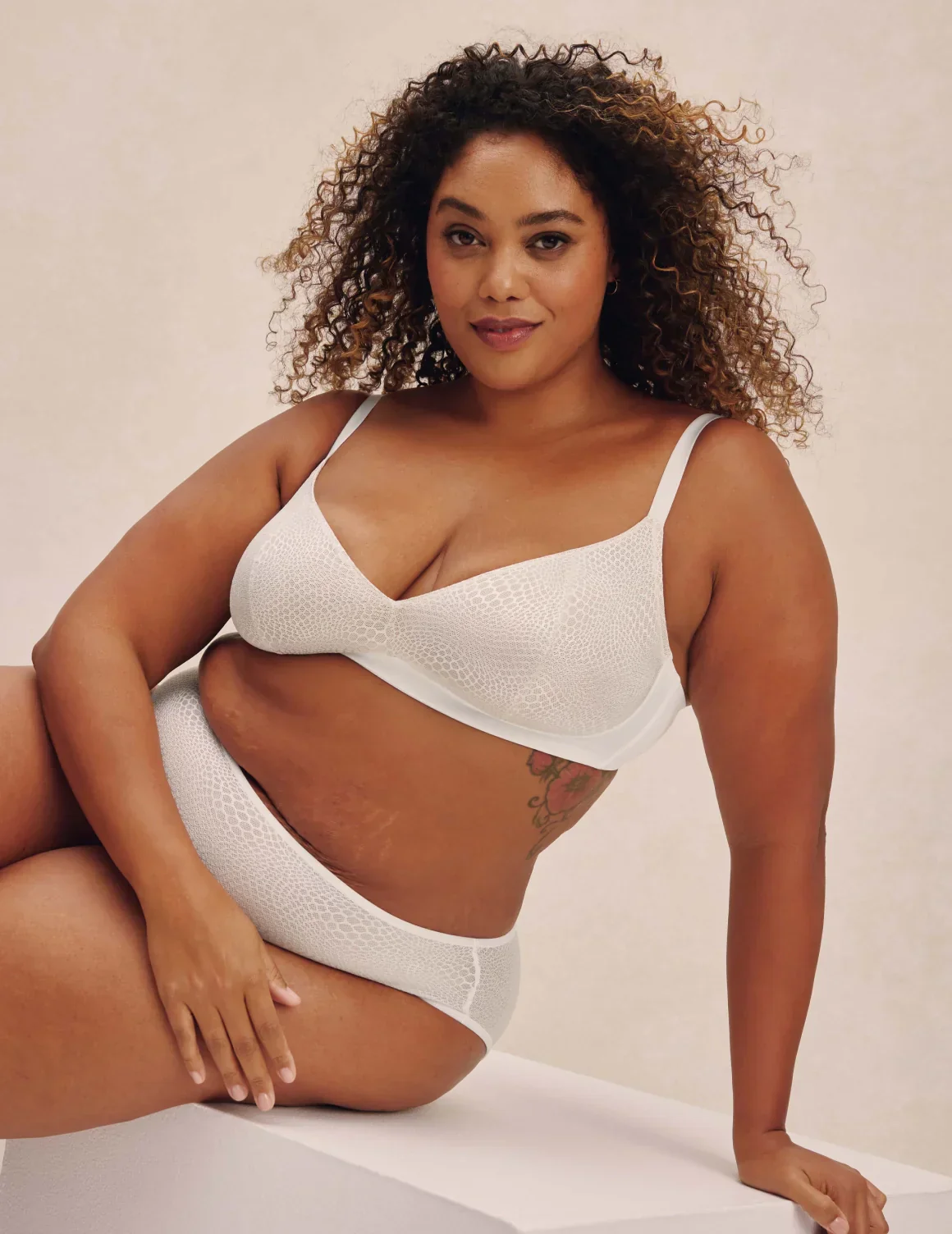 Lace Bra - Image 4