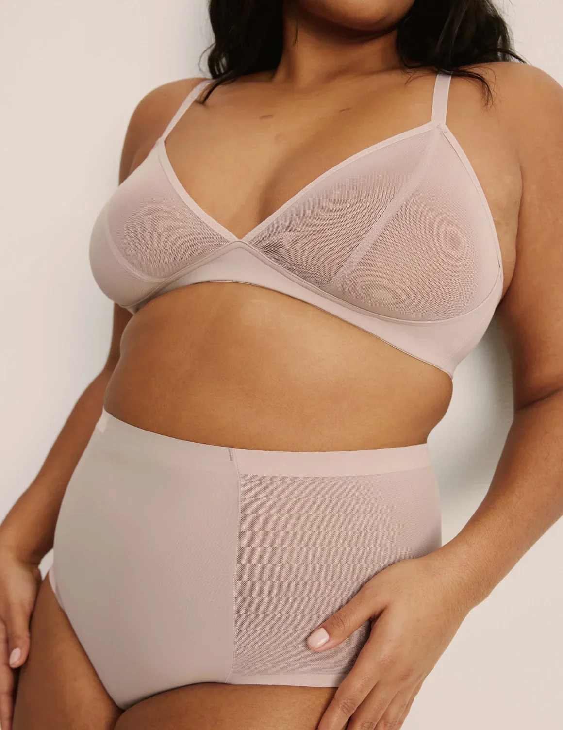 Mesh Deep V Bra - Last Call - Image 38