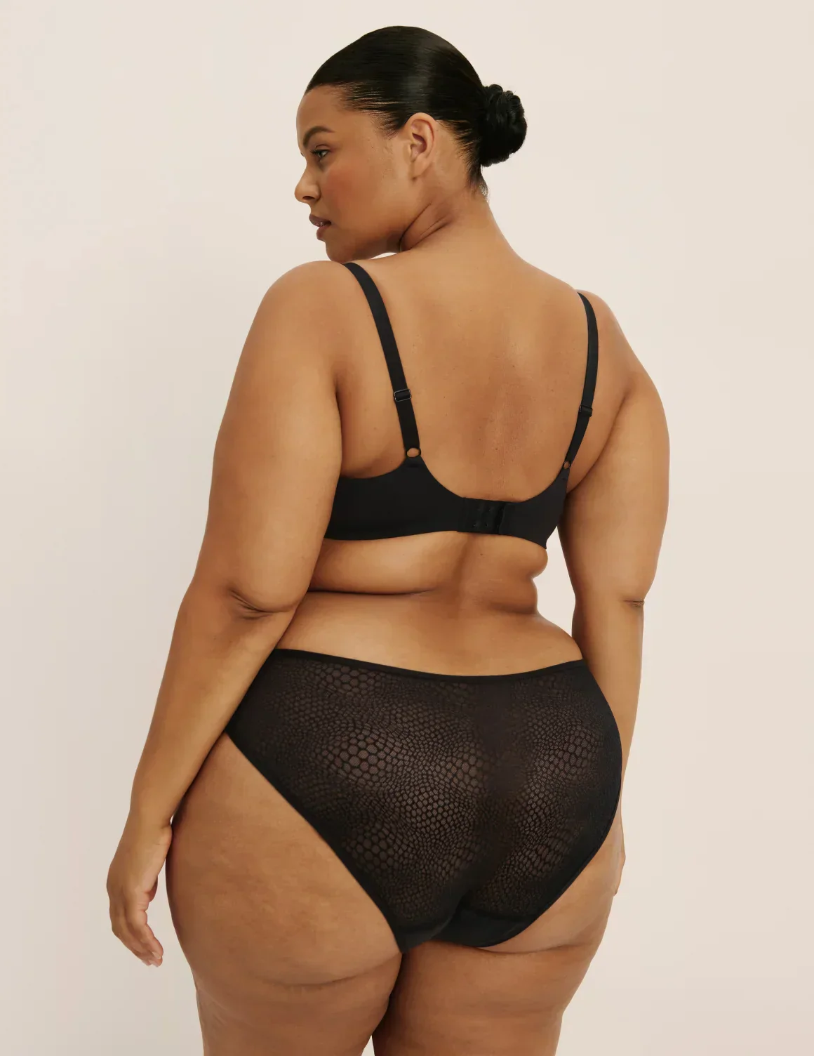 Light Leakproof Lace Bikini - Last Call - Image 12