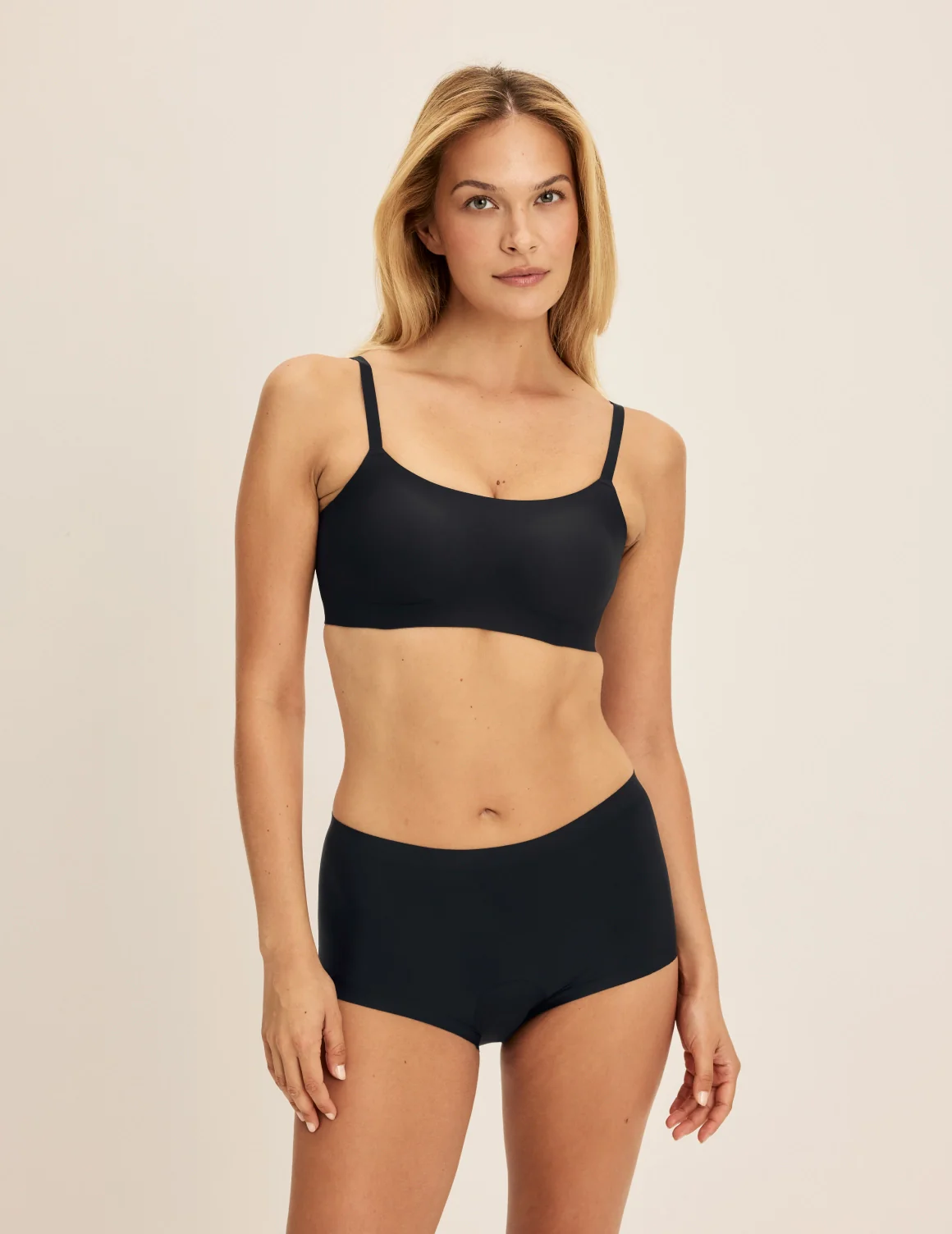Revolution Scoop Bra - Image 5