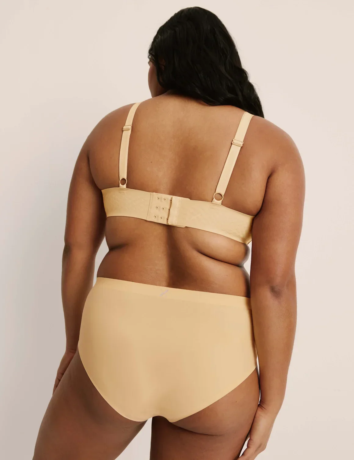 WingWoman Contour Bra - Last Call - Image 27